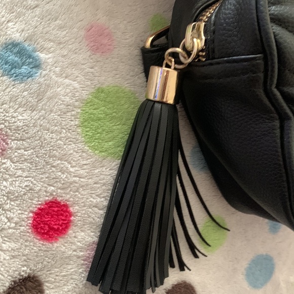 Victoria Secret soft quilted faux leather Fanny packs - Picture 10 of 14